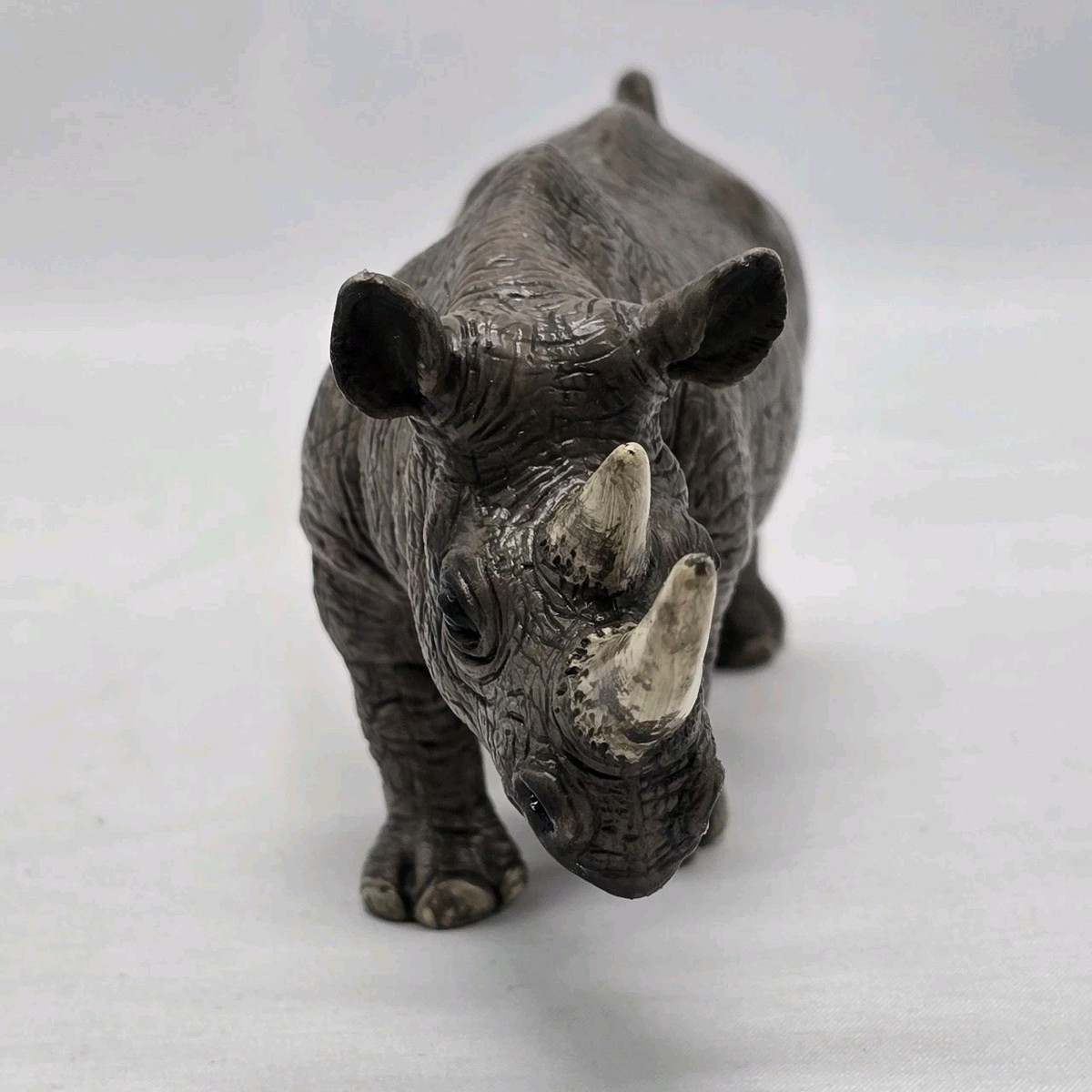 Schleich Male Black Rhino Rhinoceros 6