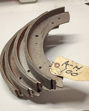 Austin Healey 100 Bn1 Brake Shoe Set Set 1953-55 Nos Austin Healey 100 Bn1 Brake Shoe Set Set 1953-55 Nos