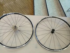 Paire de roues en aluminium WH-RS010