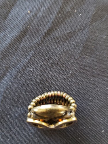 Anillo de colección búho de latón de 1,5" de alto con banda flexible - Imagen 6 de 10