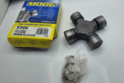 MOOG 534G Universal Joint U-Joint for Chevrolet Silverado 2500 HD