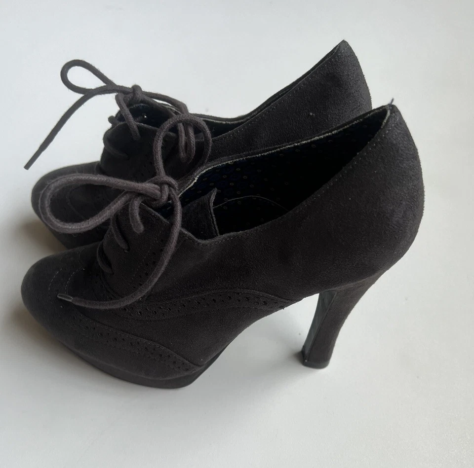 "Botines al tobillo Fioni gris bomba 4,5"" tacón punta cerrada talla 7 para mujer" Foto 3 de 4