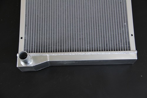 3 Row Radiator For 1977-1982 Chevy Corvette C3 350 305 5.7L/5.0L V8 1978 AT/MT - Picture 2 of 8
