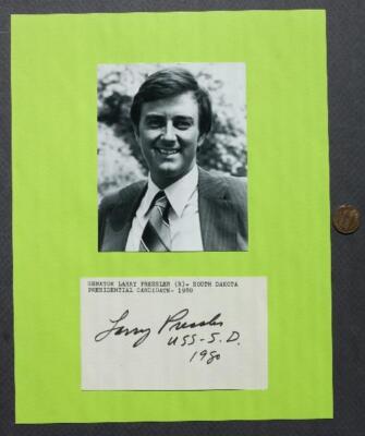South Dakota Senator Congressman Larry Pressler signed autograph & photo set----