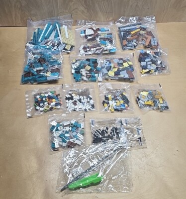 Plastic Building Bricks Unopen Bags Lot of 14 With 2 Minifigs 1.4lb New Sealed