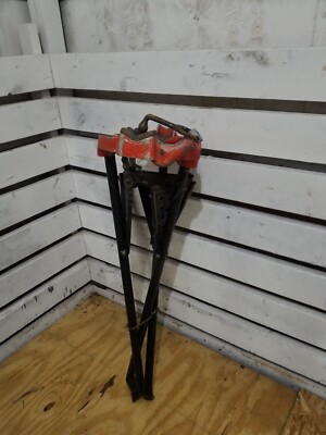 Rigid 450 Pipe Stand