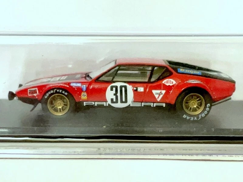 Modelo de resina De Tomaso Pantera #30 (1972) 1/43 - Colección Hachette Le Mans (68) Foto 2 de 4