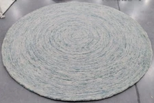 IVORY / BLUE 6' X 6' Round Back Stain Rug, Reduced Price 1172716642 IKT635A-6R