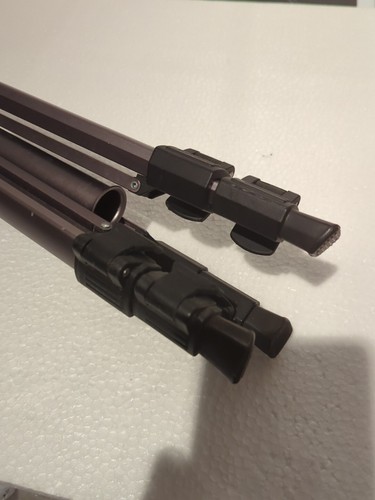 VANGUARD T-060220A Extendable Camera Tripod - Picture 13 of 14
