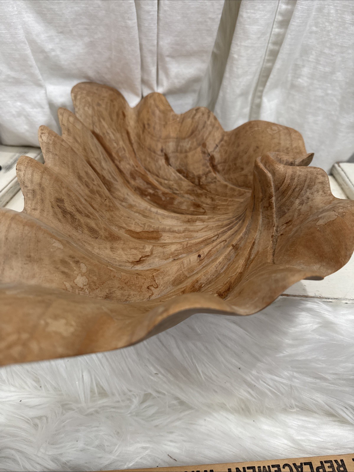 VTG 40/50s HAND CARVED WOODEN Scalloped, Clamshell Dish Bowl Defect