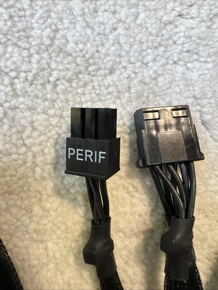EVGA 6-pin to 4x 4-Pin Perif/Molex Connectors Single Cable - Image 2 of 4