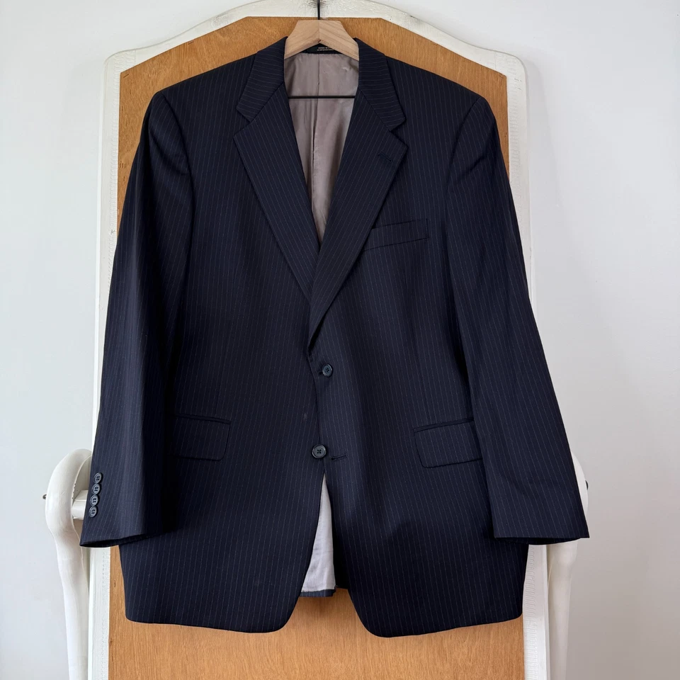 Traje Hart Schaffner Marx Para Hombres 44R Azul Marino Rayas 2 Botones Trompetista Dorado Foto 2 de 4