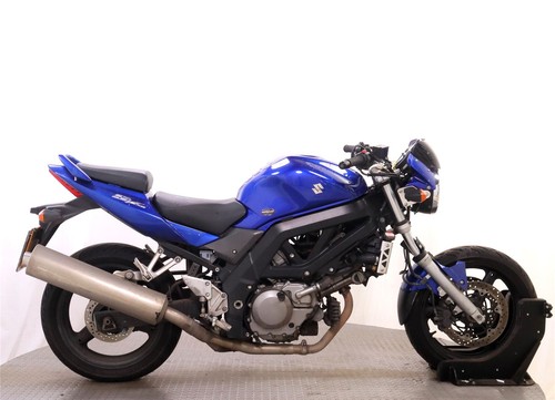 Lot#60523 2006 SUZUKI SV 650 -SPARES/REPAIR (NON-STRUCTURAL) - Picture 6 of 12