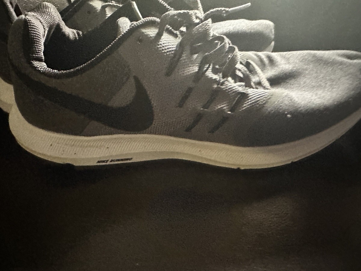 Nike Run Swift Gray Gunsmoke Men’s 11 Running Shoes Sneakers Athletic Trainers Size 11 - Nike Run Swift Gunsmoke | eBay main image 4