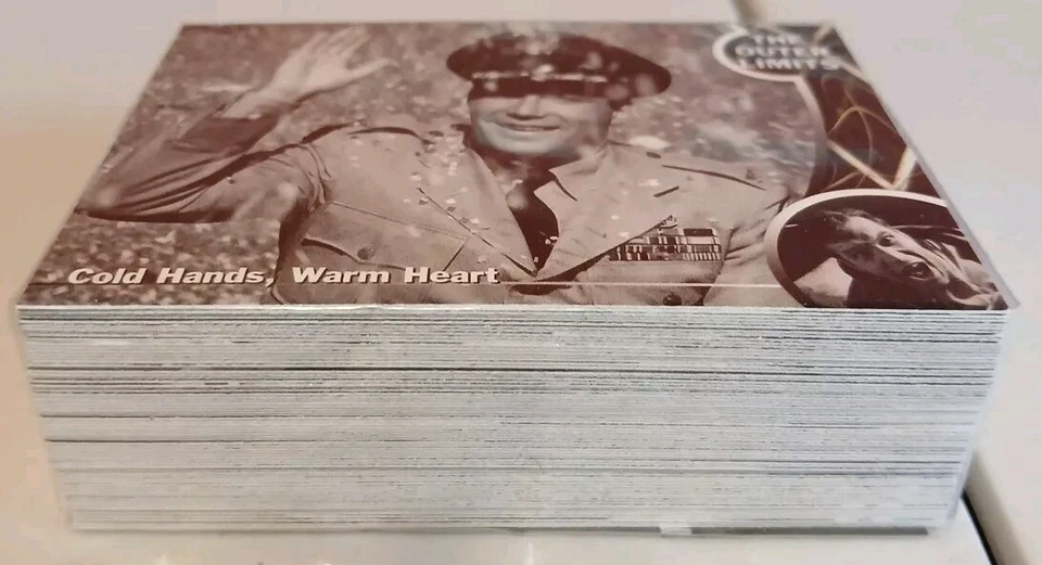 Outer Limits Premiere Edition Base Set (72) 2002 William Shatner/Leonard Nimoy  Foto 2 de 3