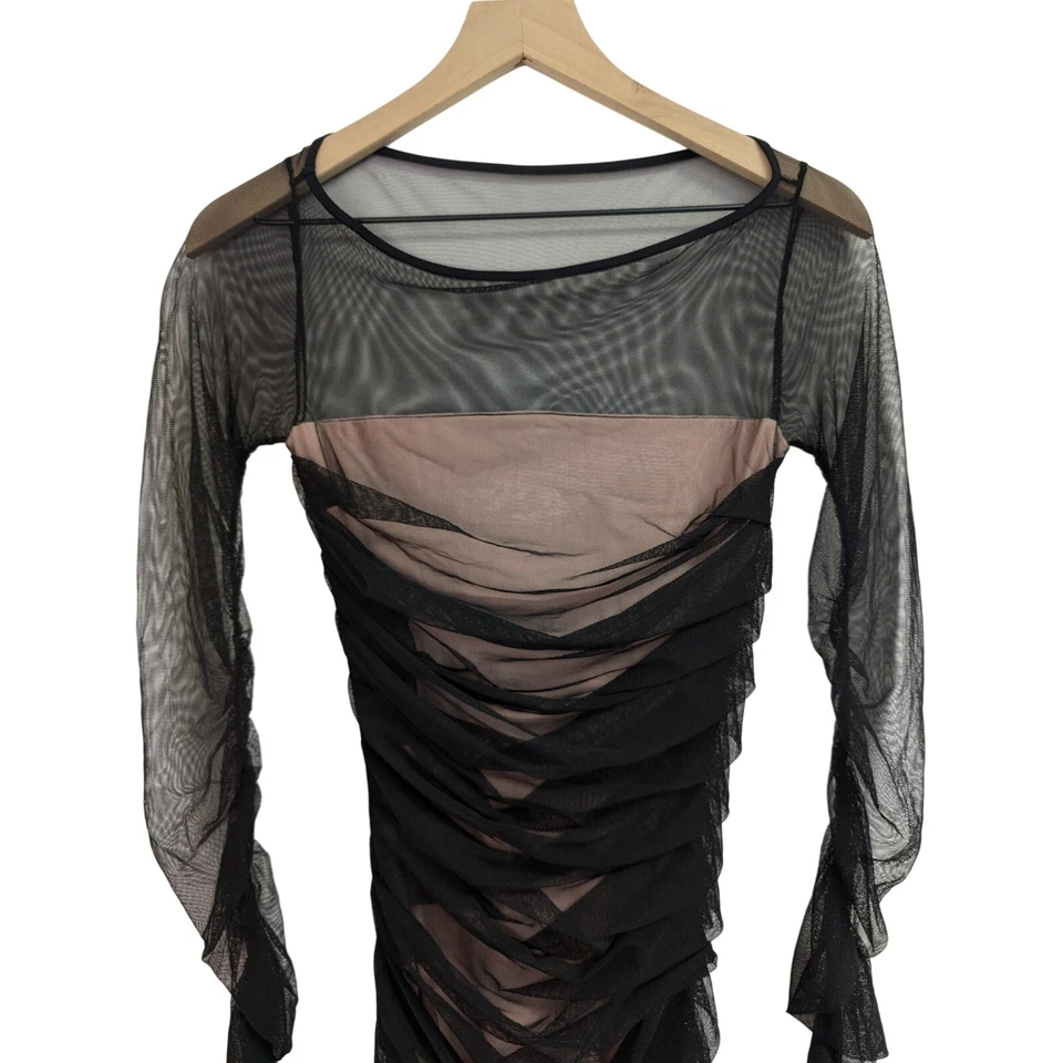 Vestido Chiara Boni La Petite Robe malha franzida sobreposição ilusão manga preto 38 P - Imagem 3 de 4