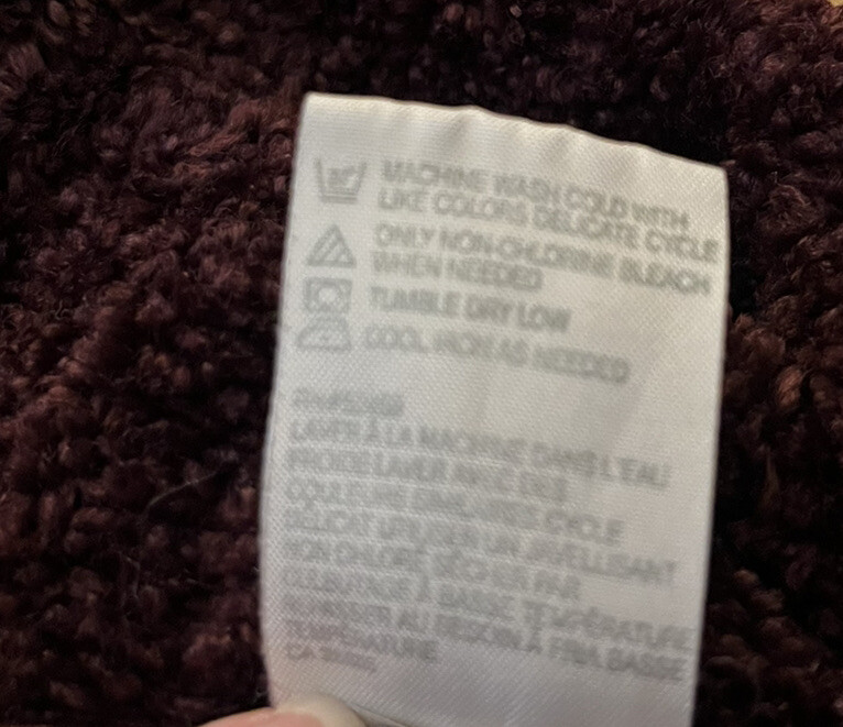 Simply Basic Burgundy Chenille Turtleneck Sweater… - image 5