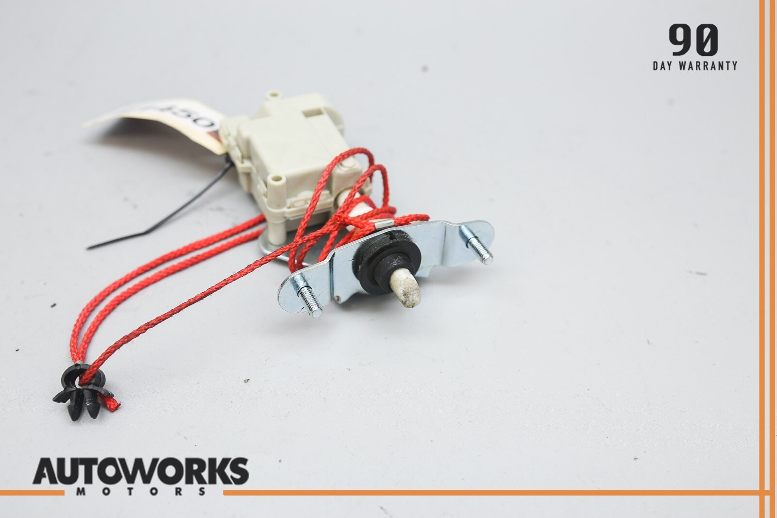 03-13 Maserati Quattroporte M139 Fuel Gas Door Release Actuator 67489500 OEM