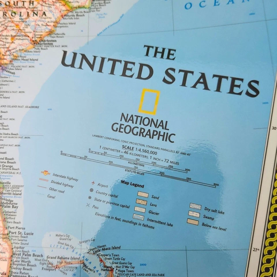 Mapa de póster de pared laminado de National Geographic Estados Unidos 43 1/2 x 30 1/2" Foto 2 de 4