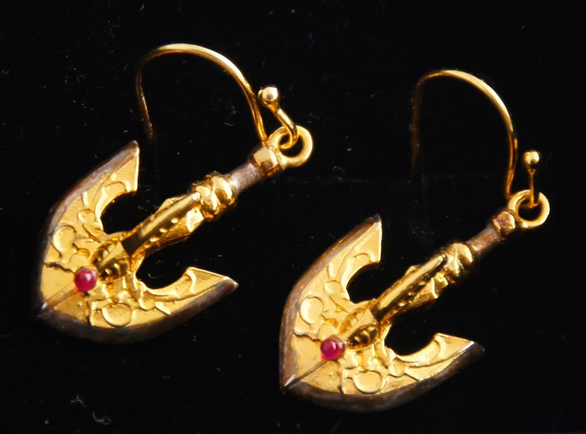 Jojo earrings deals claire's