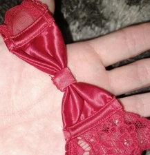 NEW VS  all over lace bow sided thong Panty Size medium red