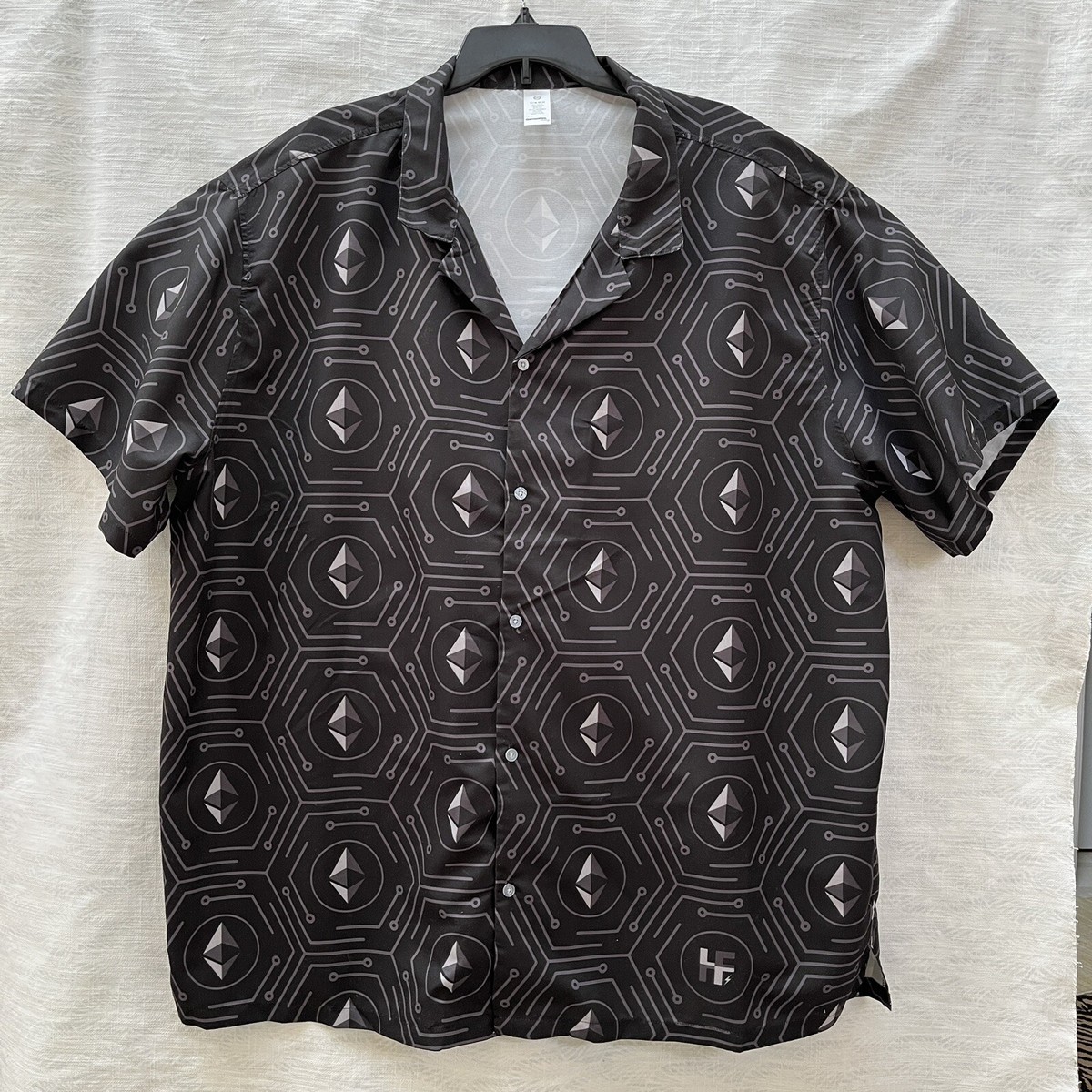 Crypto Circuit Novelty Camp Shirt Adult 3XL Black Gray Casual Short Sleeve  Mens