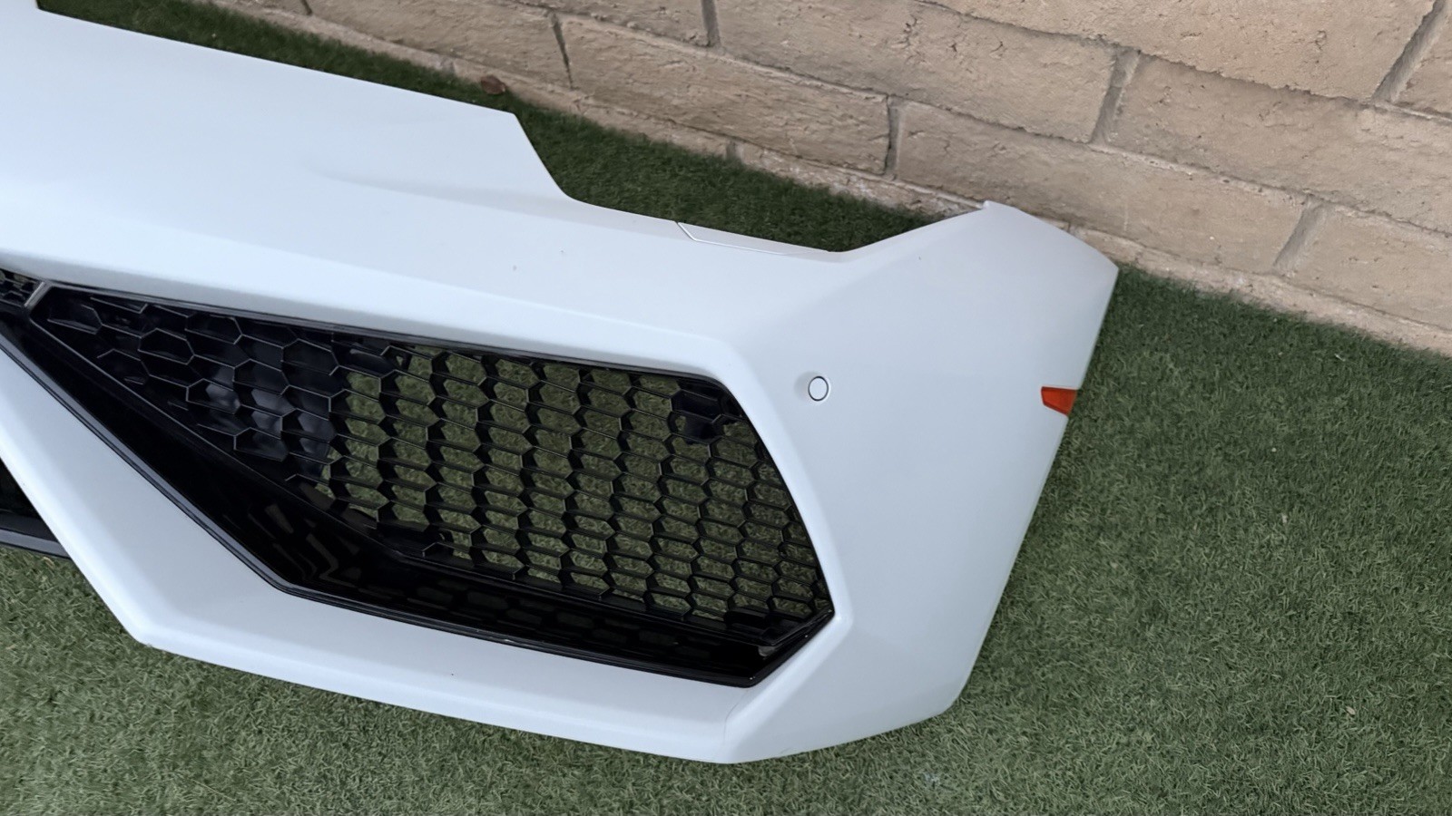 Lamborghini Huracan LP610-4 Front Bumper Cover Skin Assembly OEM