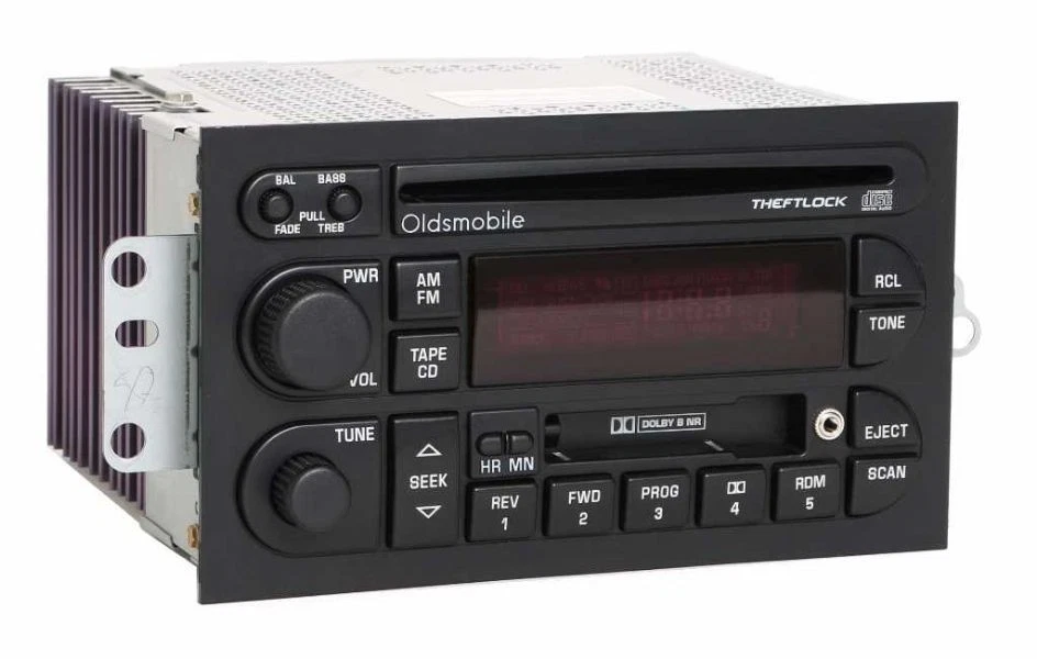 1996 Oldsmobile Cutlass Supreme AM FM Radio Cassette CD w Aux Input PN 16213343 - Image 3 of 4