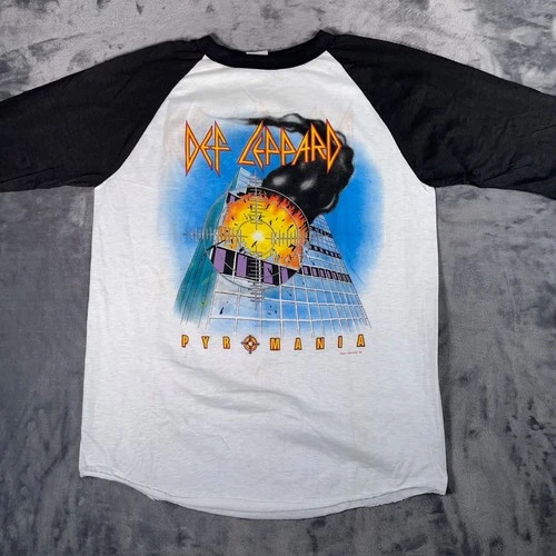 Def Leppard Pyromania Raglan Shirt Men's S Tour Band 1980s vintage concert t-shirt, vintage, single stitch, B+ condition