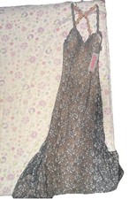 Jovani Gray/Beige Sequin Lace Overlay V-Neck Long Formal Gown Dress Size 2