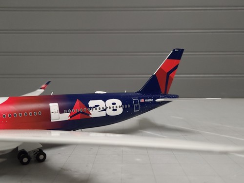 Gemini 200 1:200 Delta A350-900 LA28 Olympics Los Angeles GeminiJets NIB - Picture 4 of 5