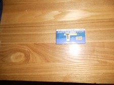 VINTAGE ORYGINALNY MUSONIC E104 SZAFIROWY RYSIK 