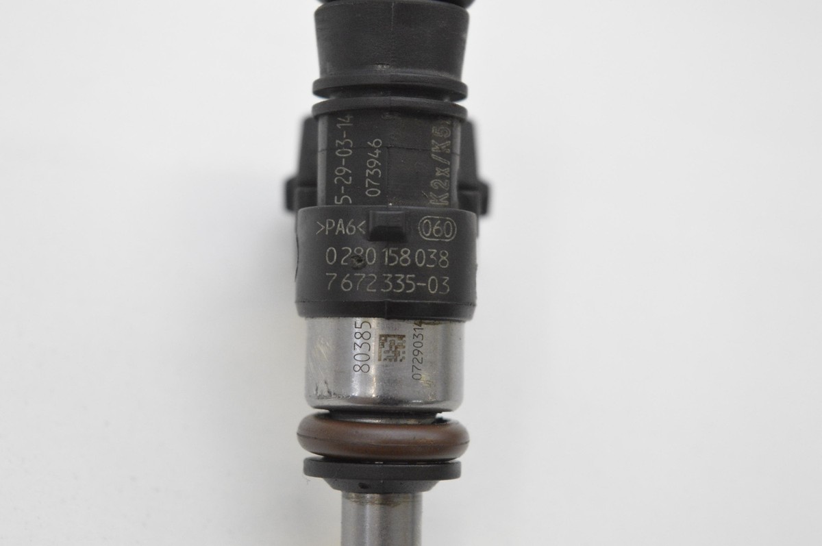 専用③ 18 BMW S1000RR Gas Fuel Injector Rail (B) - Sun Coast Cycle