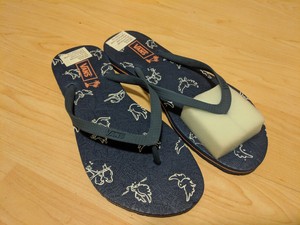 vans lanai flip flops