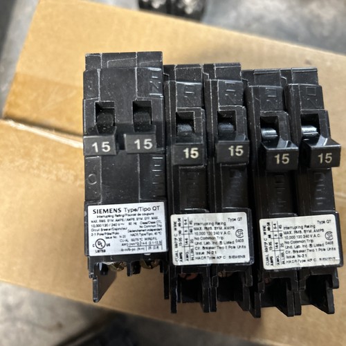 3) Siemens 15A Tandem Single Pole Type QT Circuit Breaker - Picture 3 of 3