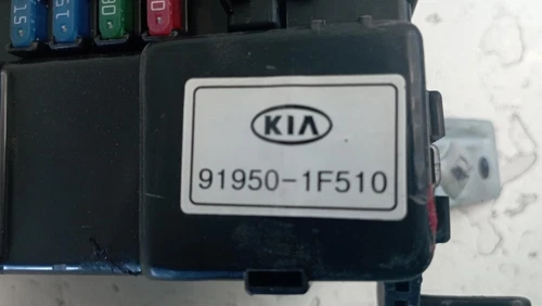 919501F510 Caja Reles/Fusibles para KIA SPORTAGE (KM) Cup 1108745 - Imagen 2 de 3