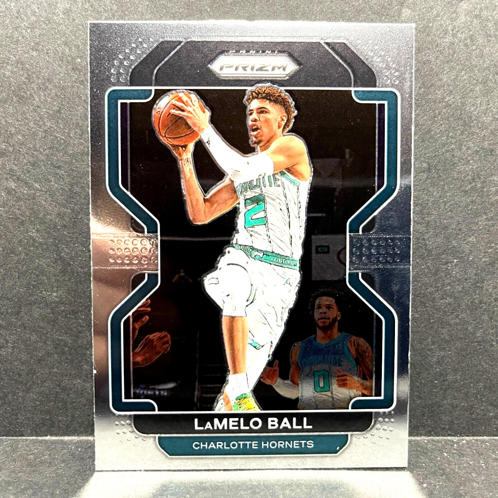 2021-22 PRIZM BASKETBALL BASE - LAMELO BALL 185