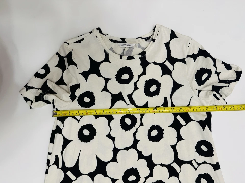 Vestido Jersey Marimekko Pisteinen Unikko Pequeño Negro Marfil Algodón Foto 3 de 4