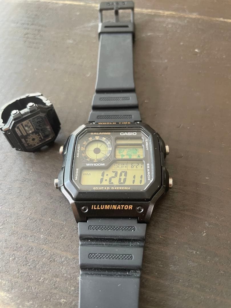 Juego de anillos Casio AE1200 WH