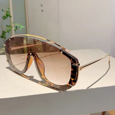 Leopard Frame Sunglasses Oversized UV400 Unisex Outdoor Gradient Metal Design