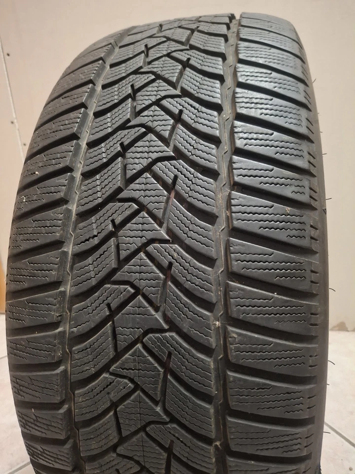 N4 PNEUMATICI USATI INVERNALI DUNLOP   245/45/R18 102 V XL M+S  - Image 4 of 4