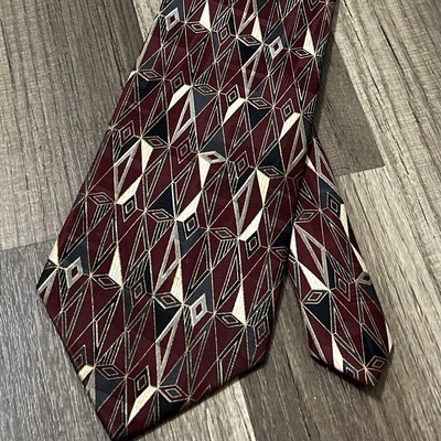 Courreges Homme Men s Tie 100% Silk Maroon Burgundy Geometric Abstract Classic