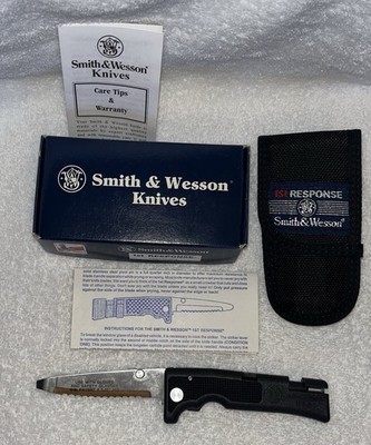 Smith and Wesson First Response Rescue Knife N.O.S.