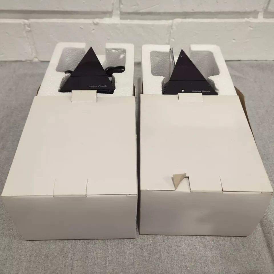 Radio Shack Pyramid IR Remote Control Extender Catalog Number 15-1959 - Image 4 of 4