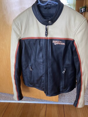 Harley Davidson Leather Jacket Lined Women's Size M Slightly Used 
