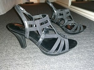 naturalizer n5 comfort heels