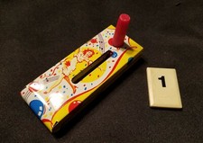 Vtg US Metal Toy Co Tin Ratchet Noisemaker Spinner Litho Party  B1 - 1119