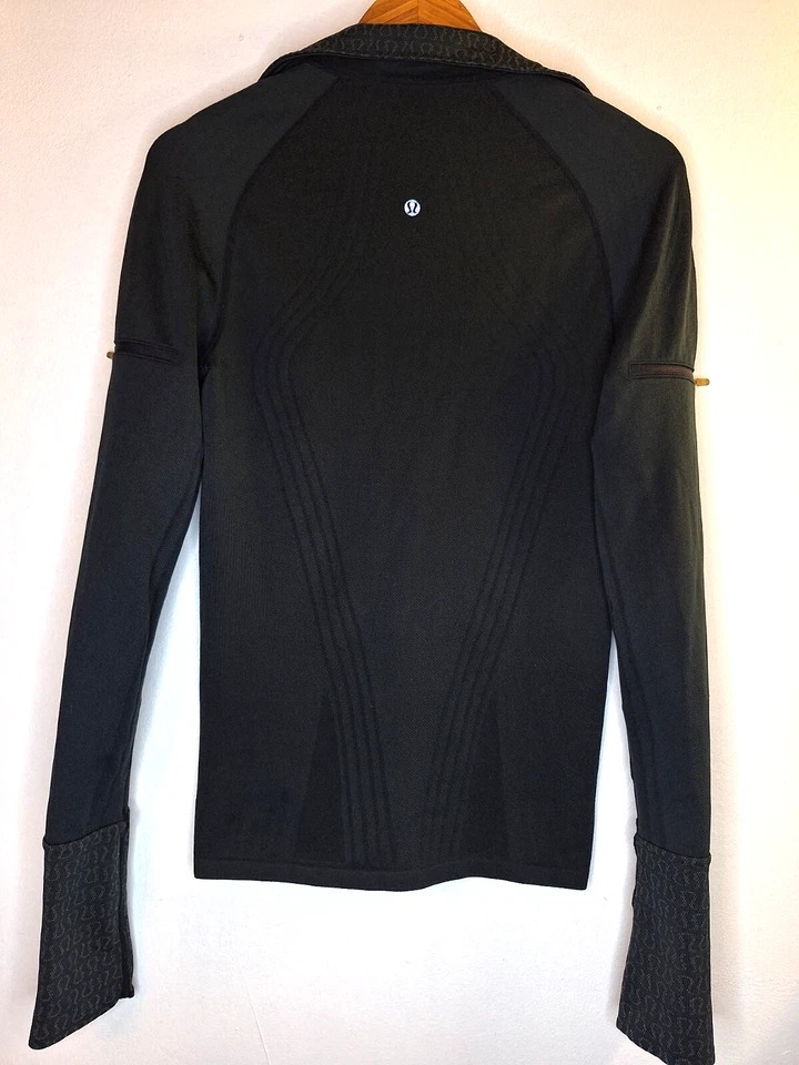 Pulôver feminino LULULEMON quarto de zíper moletom M roupa ativa academia corrida ioga - Imagem 2 de 4