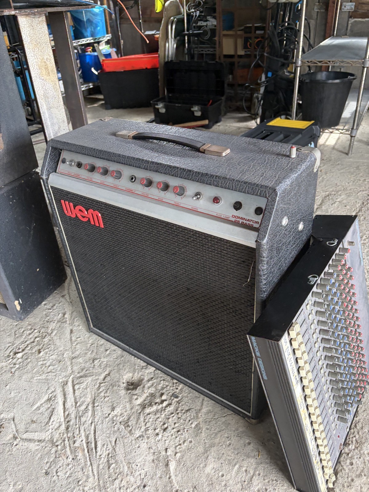 VINTAGE WEM Dominator 25 Bass Amp - 15" Combo - FAULTY  /  SPARES & REPAIRS