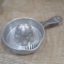 Vintage Kwicky Juicer, Metal Citrus Reamer with Handle, Chicago, IL